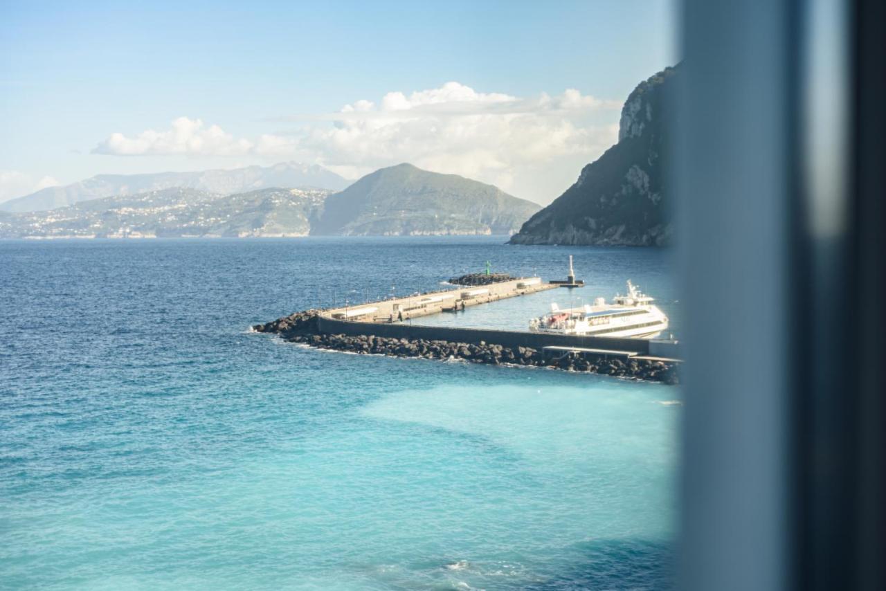 A Fenestella Caprese - Vista Mare Apartment กาปรี ภายนอก รูปภาพ