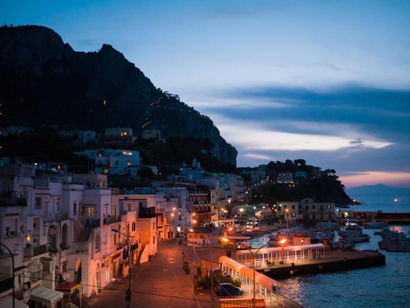 A Fenestella Caprese - Vista Mare Apartment กาปรี ภายนอก รูปภาพ